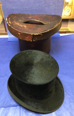 Top Hat with box